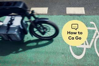 CS auf grün markiertem Fahrradstreifen