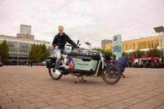 Lennart Schäfer von der Literadtour bei seinem Tourfinale auf der Frankfurter Buchmesse