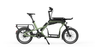 Seitenansicht vom CS90