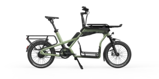 Seitenansicht vom CS90