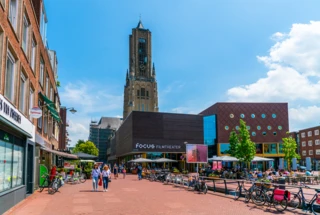 Het Audrey Hepburnplein in Arnhem