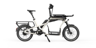 Seitenansicht vom CS200