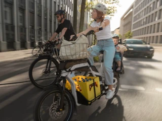 Couple Riding, woman on CS