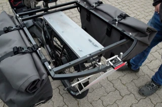 Gepäckträger Konstruktion an Ulis Ca Go Bike