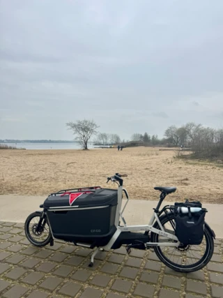 Das Ca Go FS Life steht am Ijsselmeer