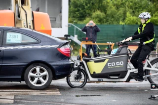 Ca Go CTS Crashtest Frontalkollision gegen PKW-Heck